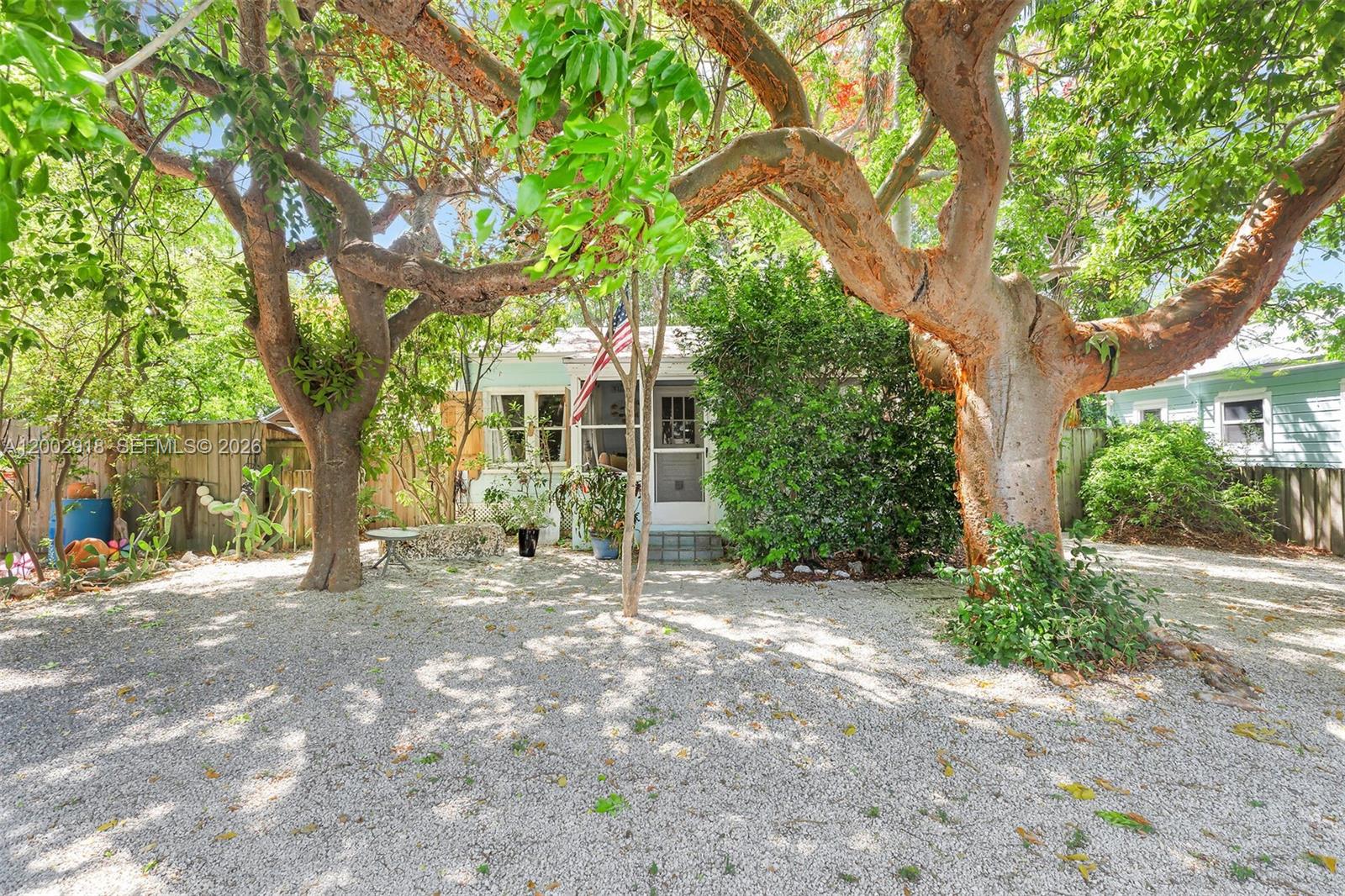 TAVERNIER NO 2 - Residential
