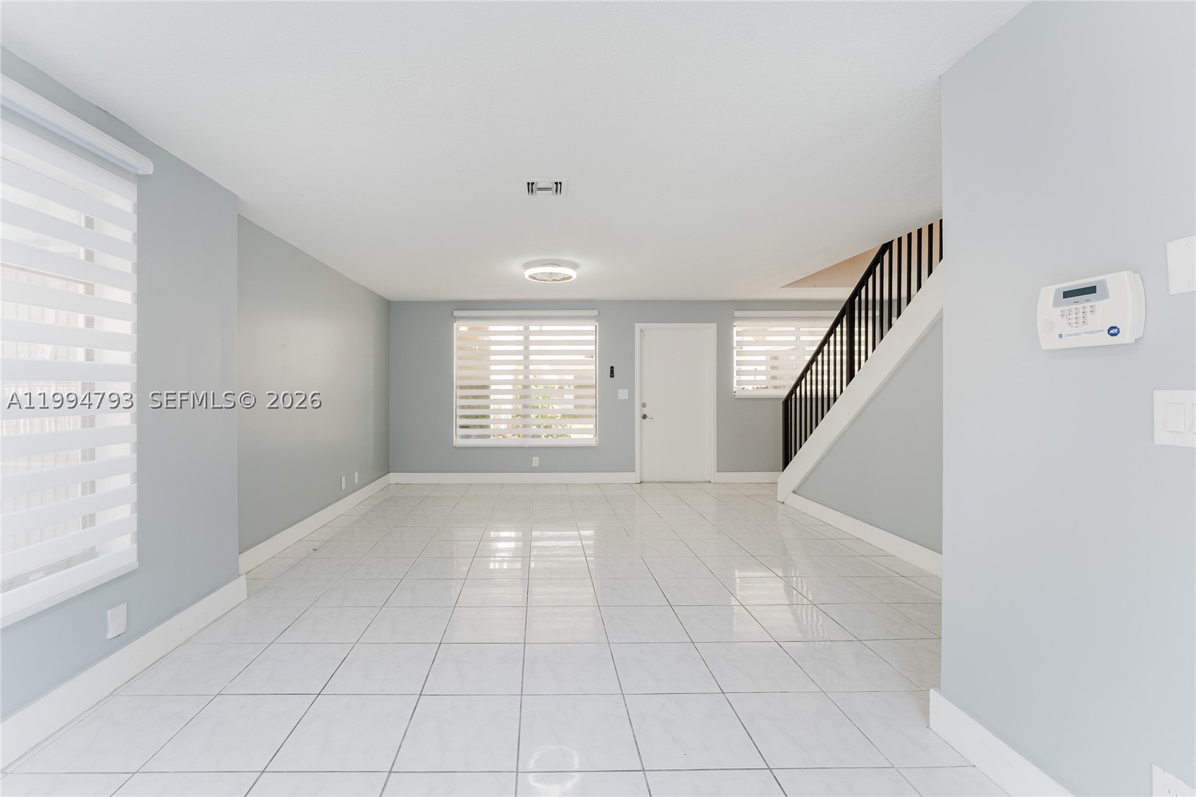 PALM SPRINGS VILLAGE COND - Residential
