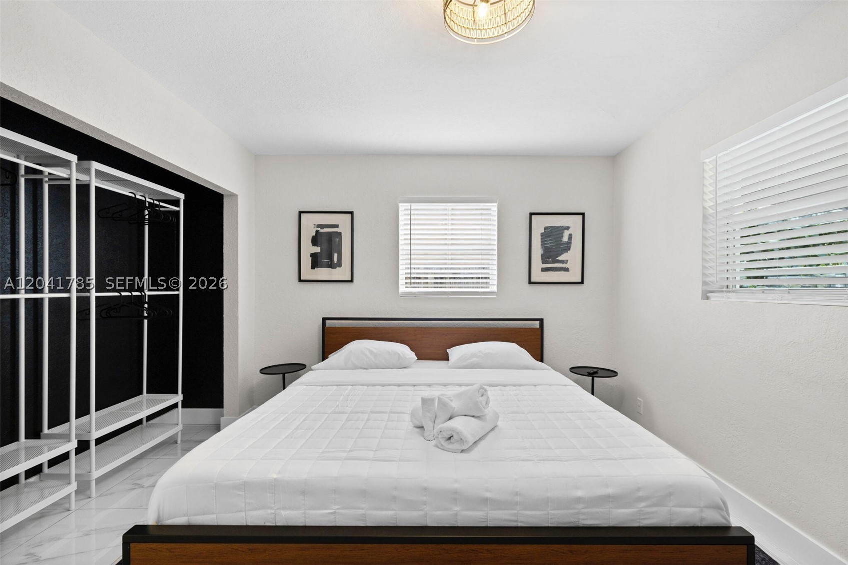 BOULEVARD PARK - Residential Lease