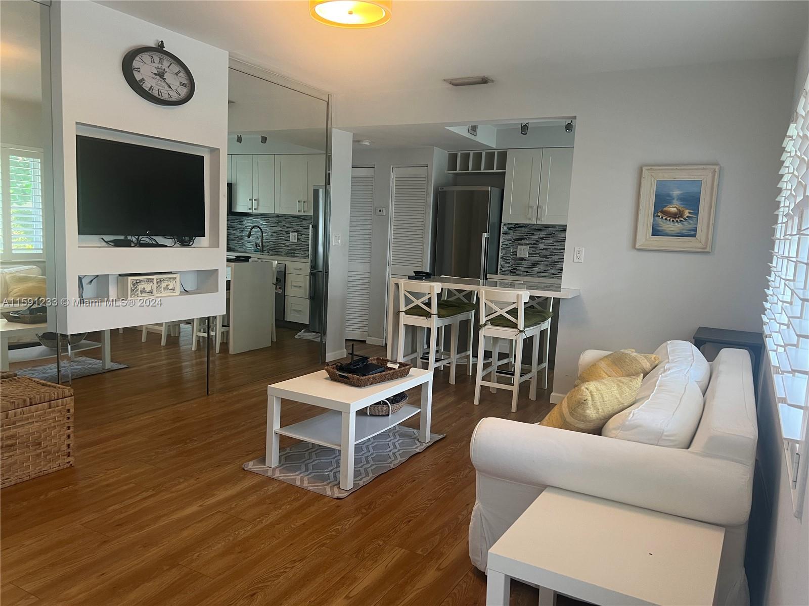 VISTA SHORES CO-OP - Residential Lease