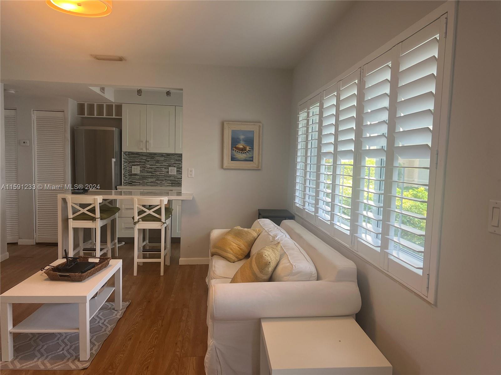 VISTA SHORES CO-OP - Residential Lease