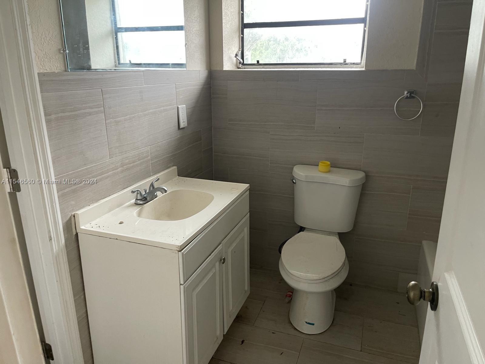 SUNNY ISLES INLAND - Residential