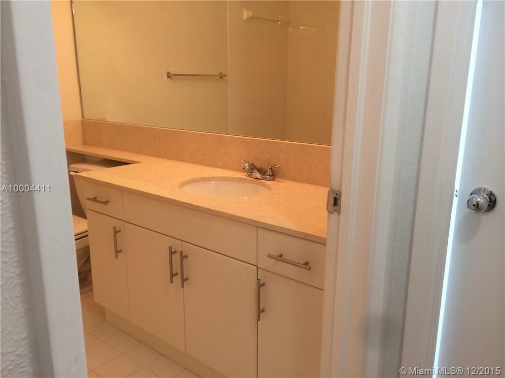 Enclave/Doral Condo 02 - Residential Lease