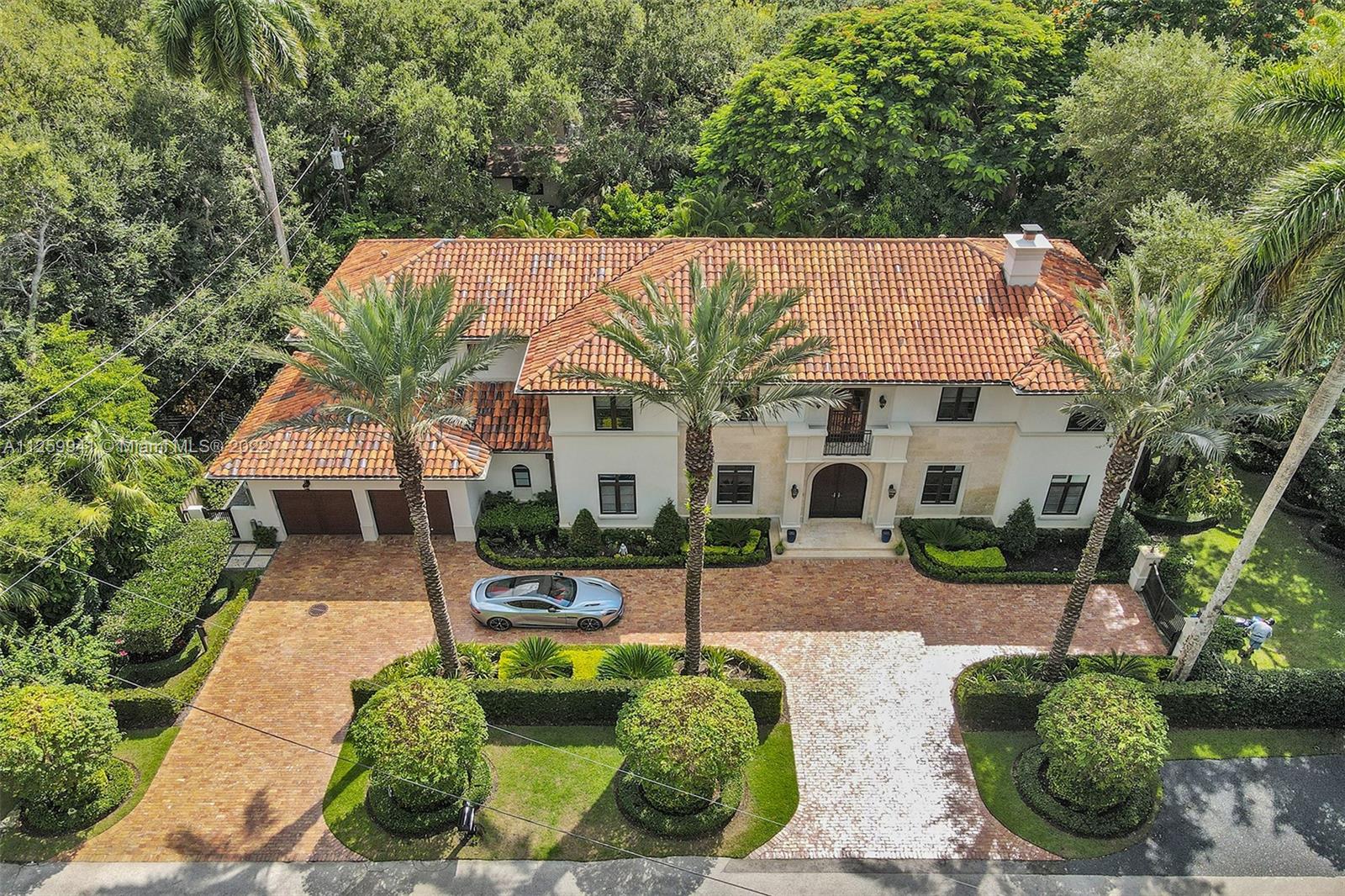 GRANADA PARK AMD - Residential