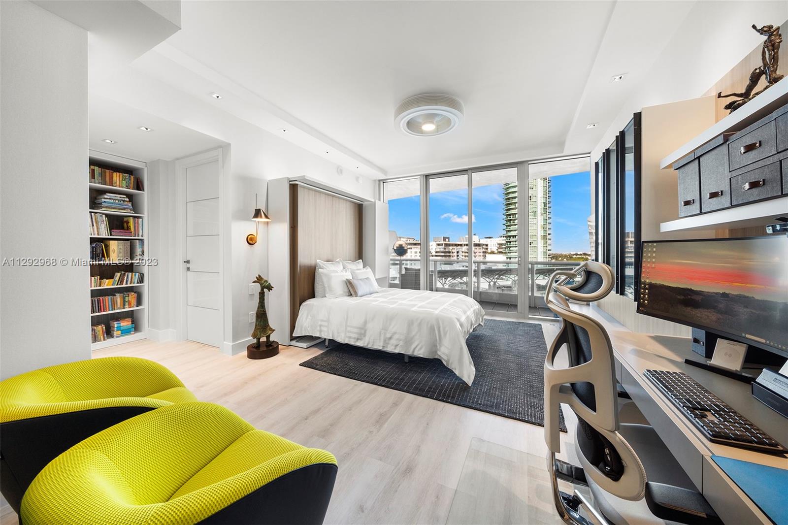 THE RESIDENCES AT THE BAT - Residential