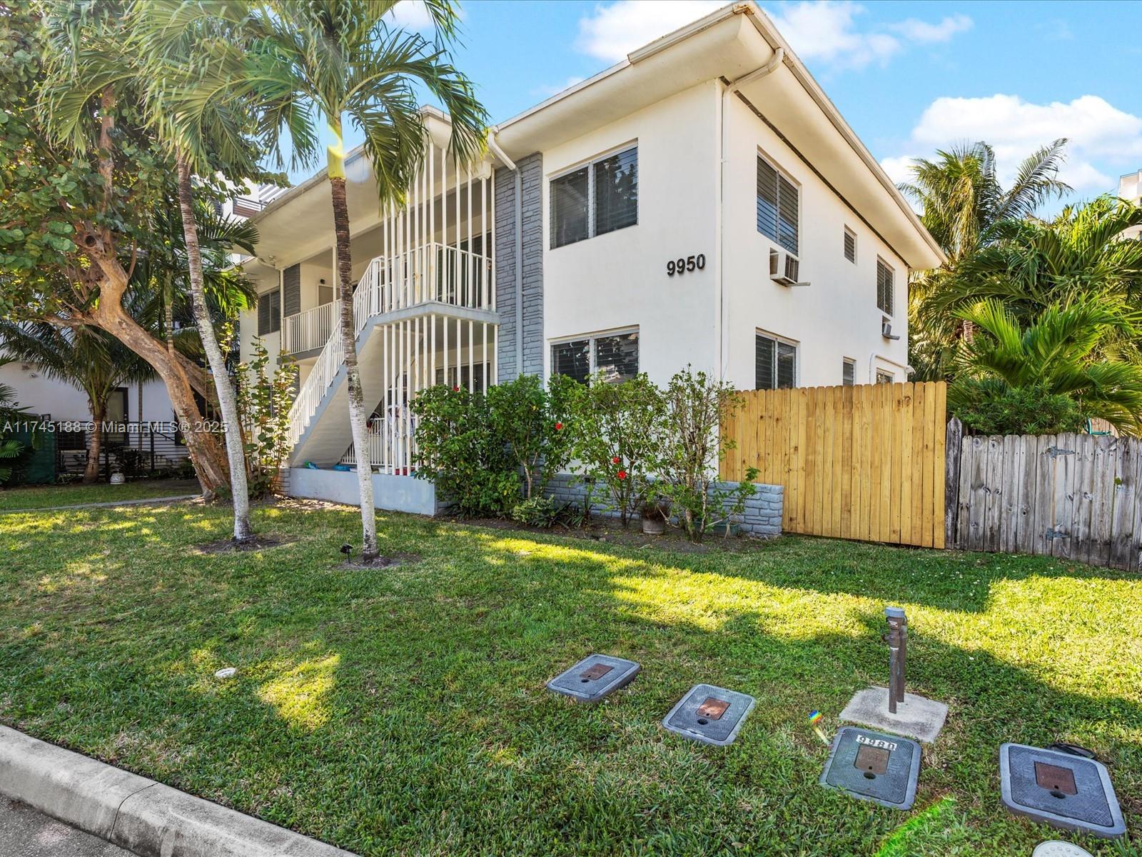 BAY HARBOR ISLAND - Residential Income