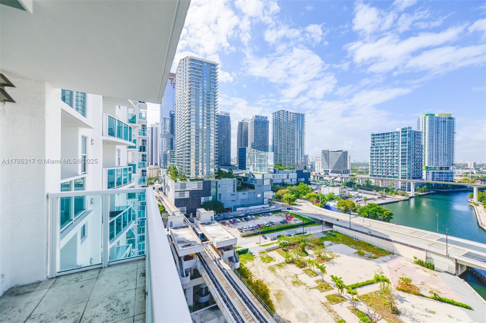 BRICKELL ON THE RIVER N T - Residential Lease
