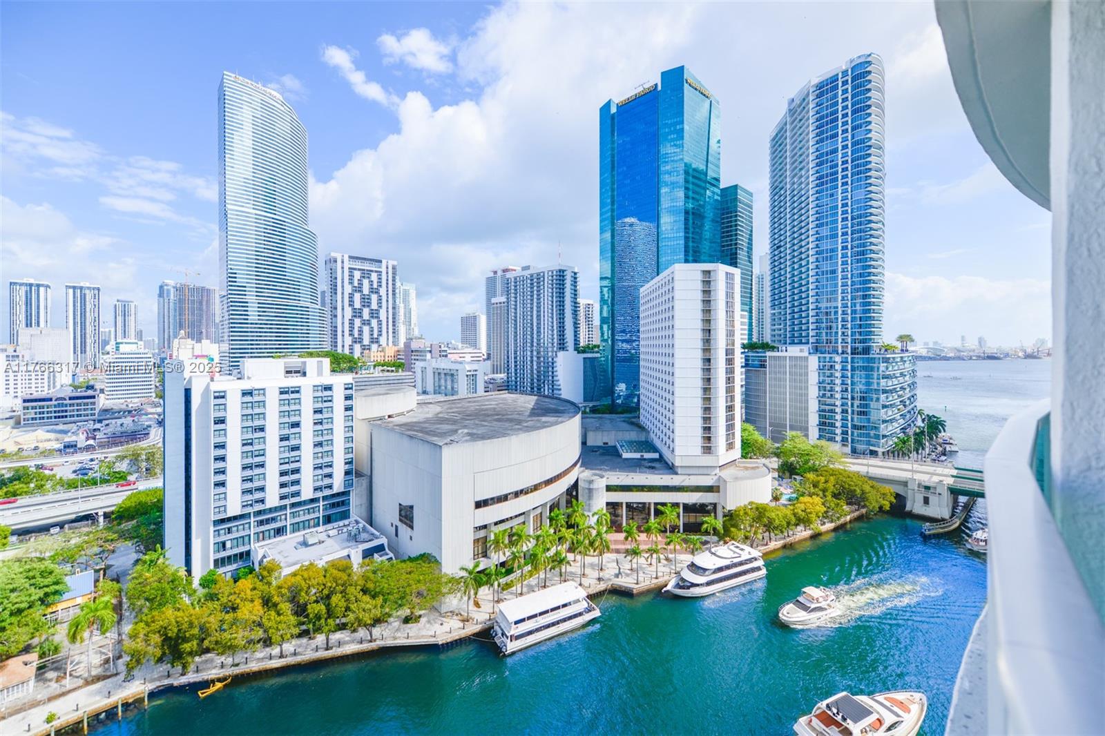 BRICKELL ON THE RIVER N T - Residential Lease