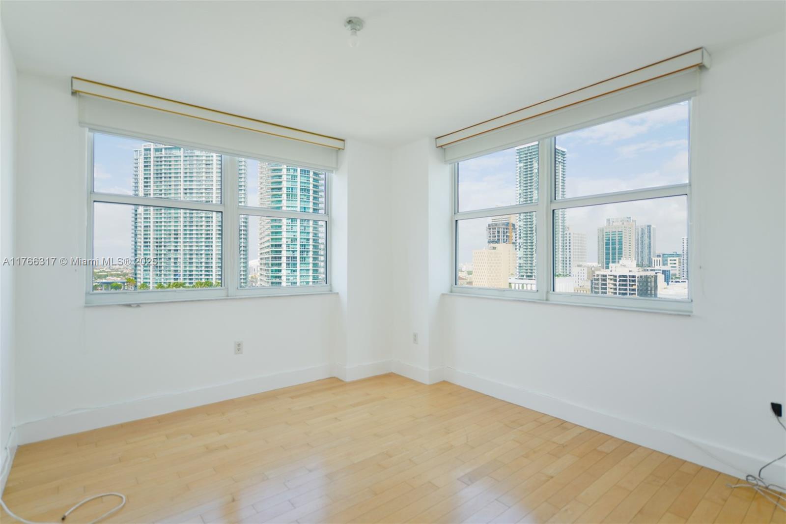 BRICKELL ON THE RIVER N T - Residential Lease
