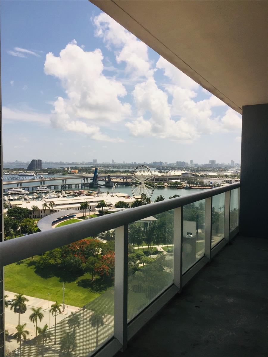 Spacious corner unit and a wraparound balcony with bay view, split bedrooms, walk-in closet and elegant wood floors. Short distance to many places and free transportation. Secure building and well kept. Rent includes basic cable TV and internet, water, trash, parking, gym and amenities. EV charger, free.