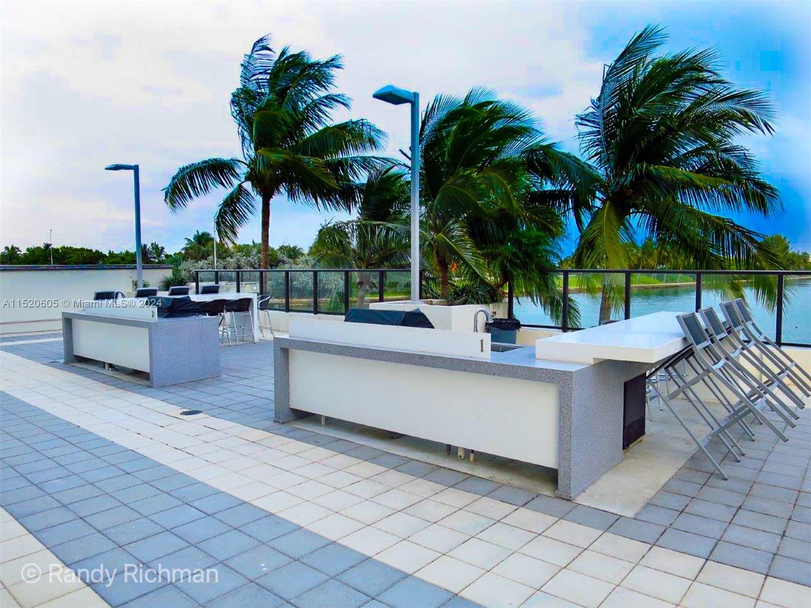 CHARTER CLUB CONDO - Residential Lease