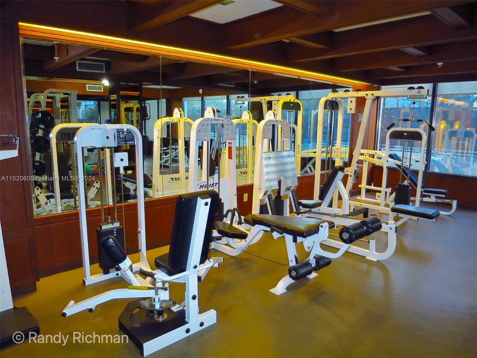 CHARTER CLUB CONDO - Residential Lease