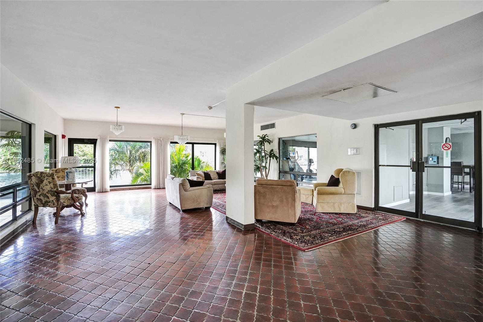 WATERBURY CONDO - Residential