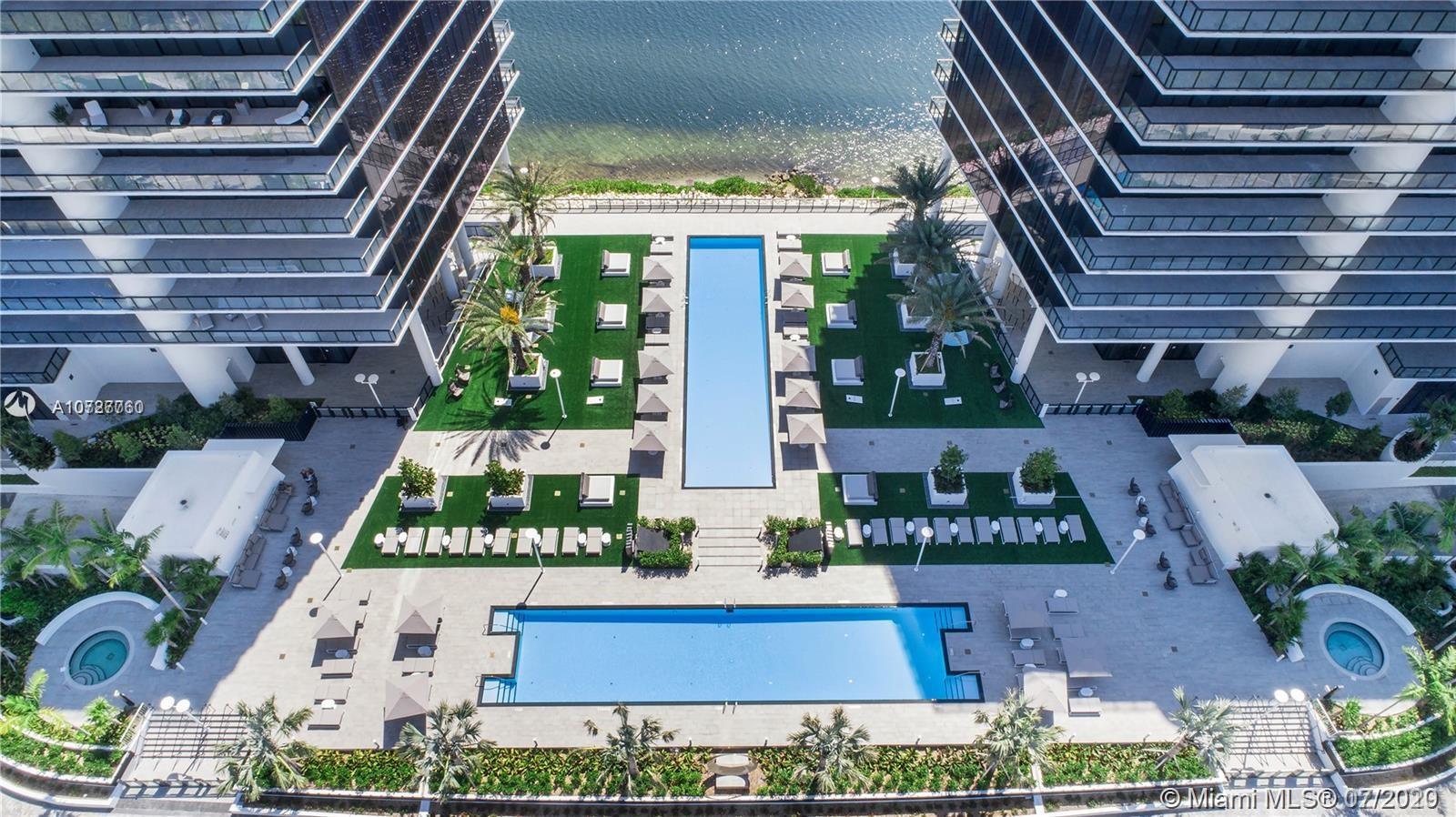ISLAND ESTATES - Residential