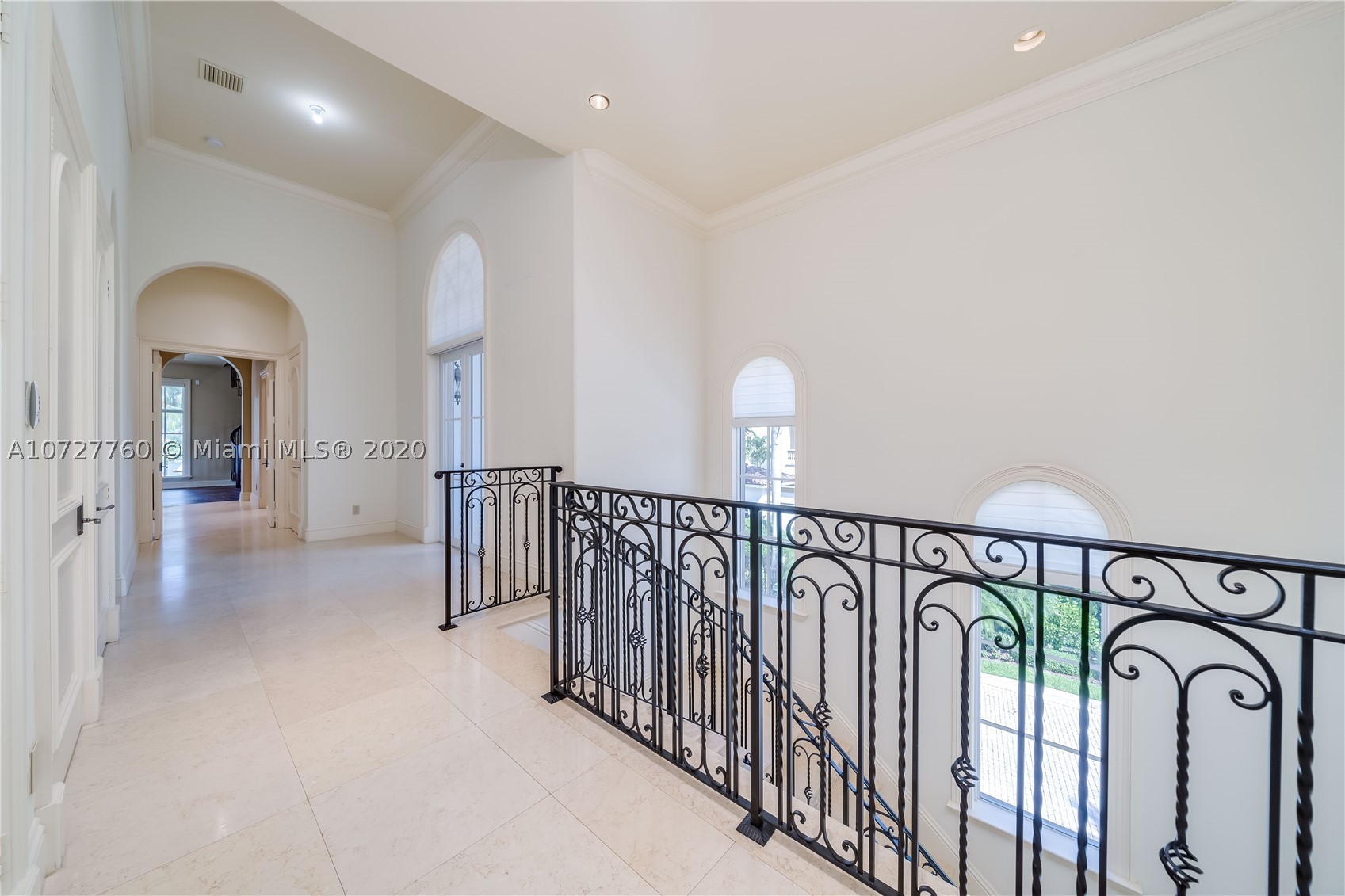 ISLAND ESTATES - Residential