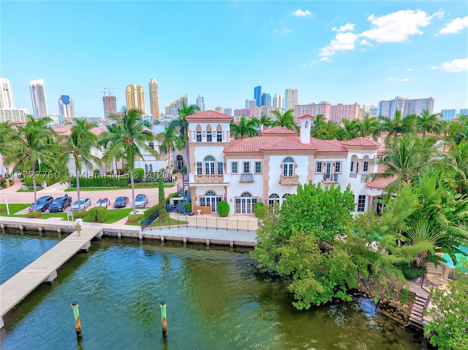 ISLAND ESTATES - Residential