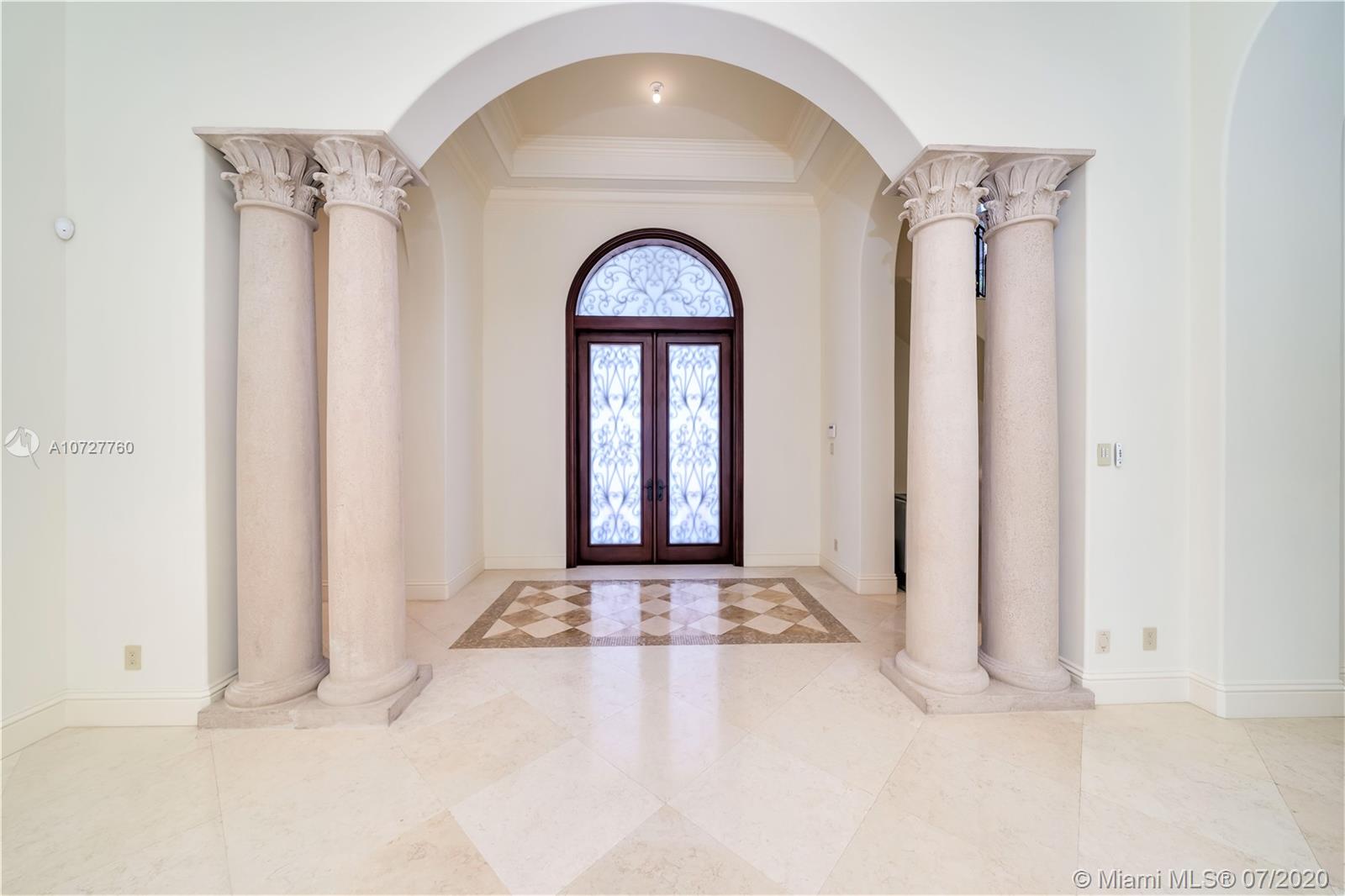 ISLAND ESTATES - Residential