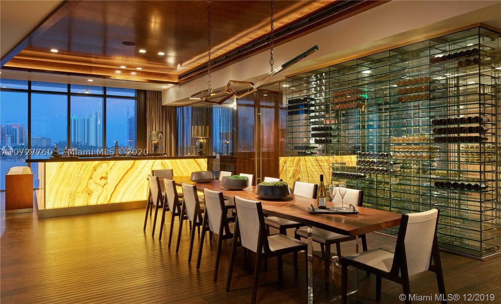 ISLAND ESTATES - Residential