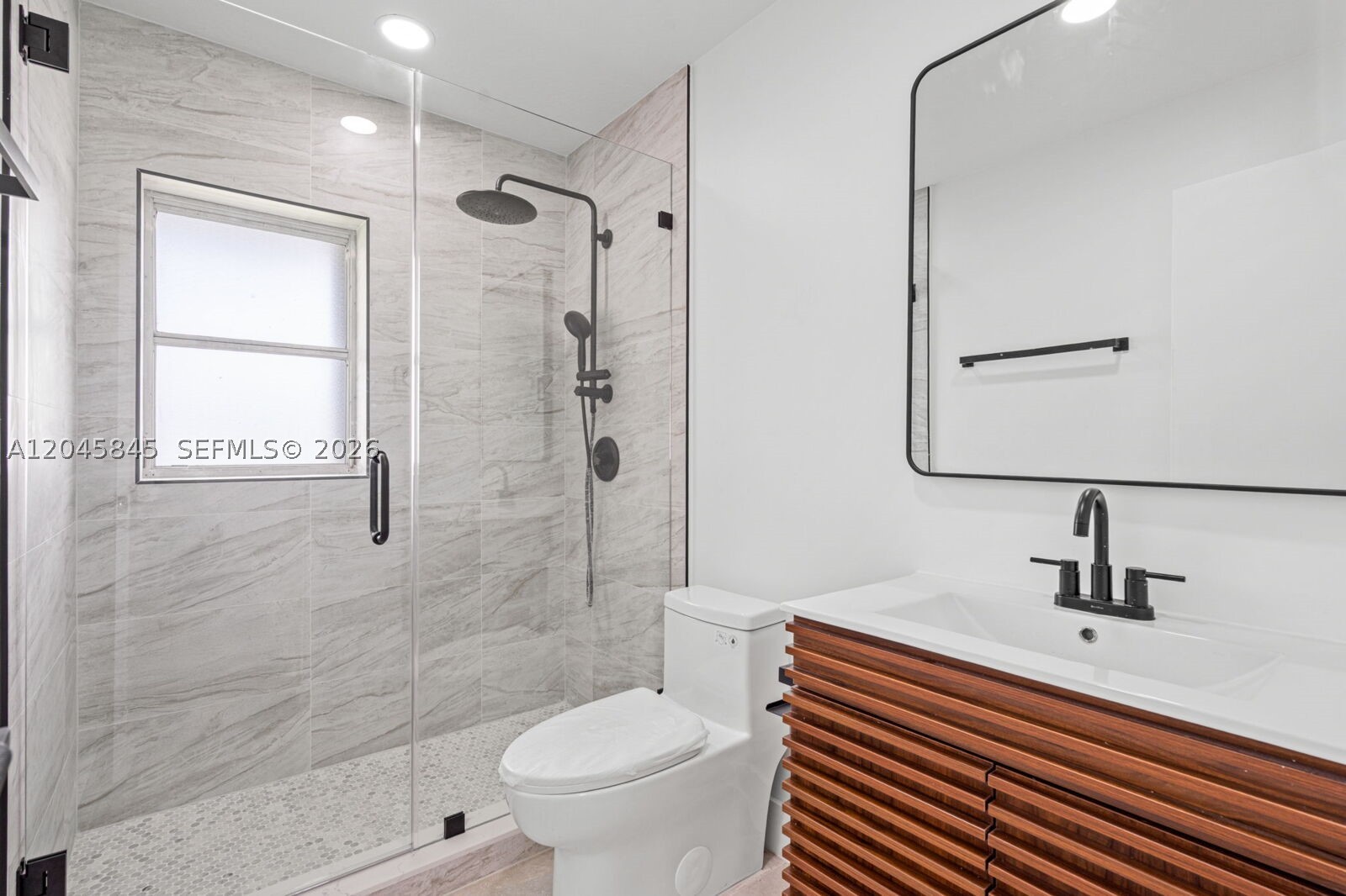 BEL AIRE SEC 16 - Residential