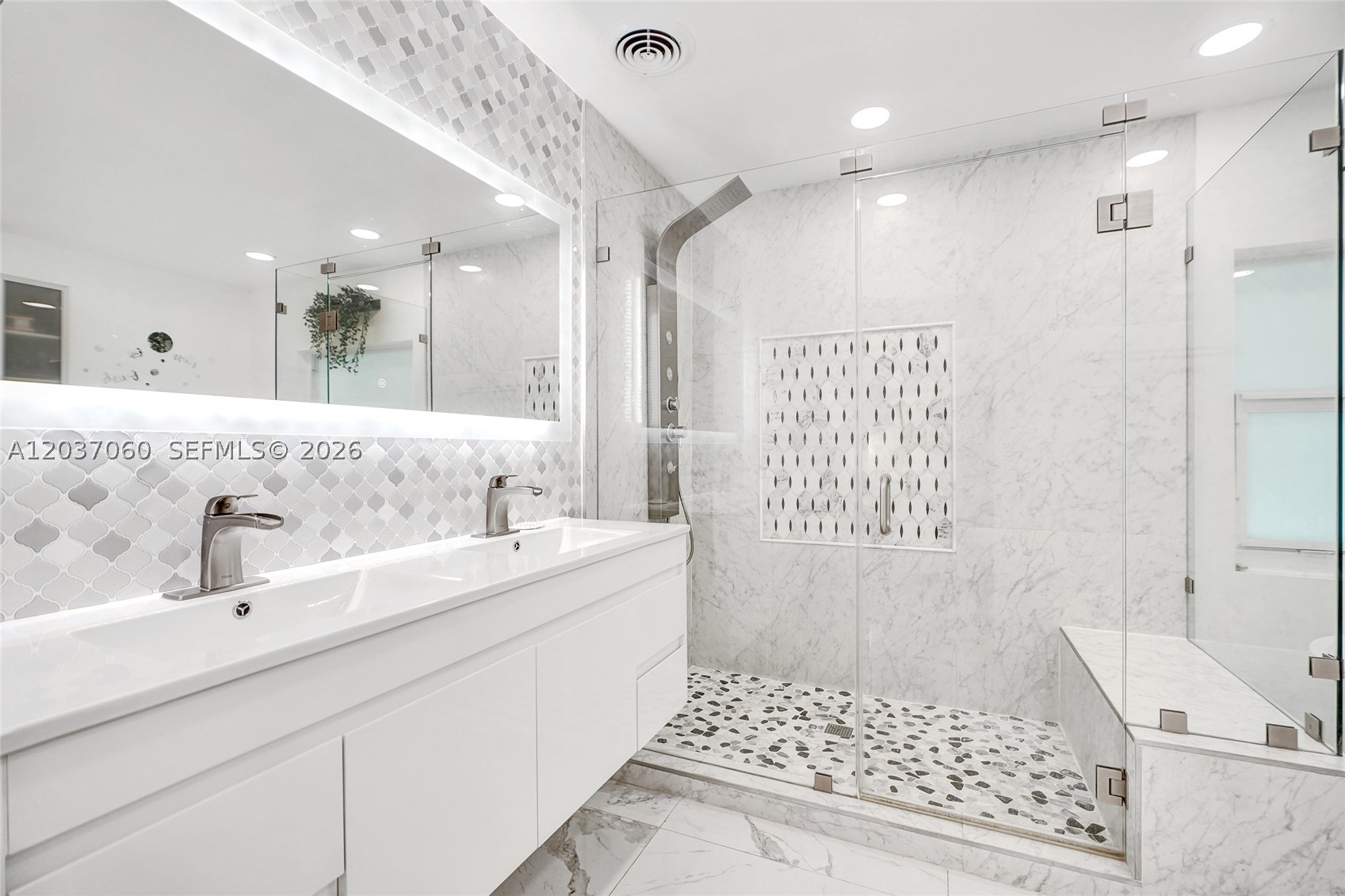 TIMBERLAKE FIRST ADD - Residential