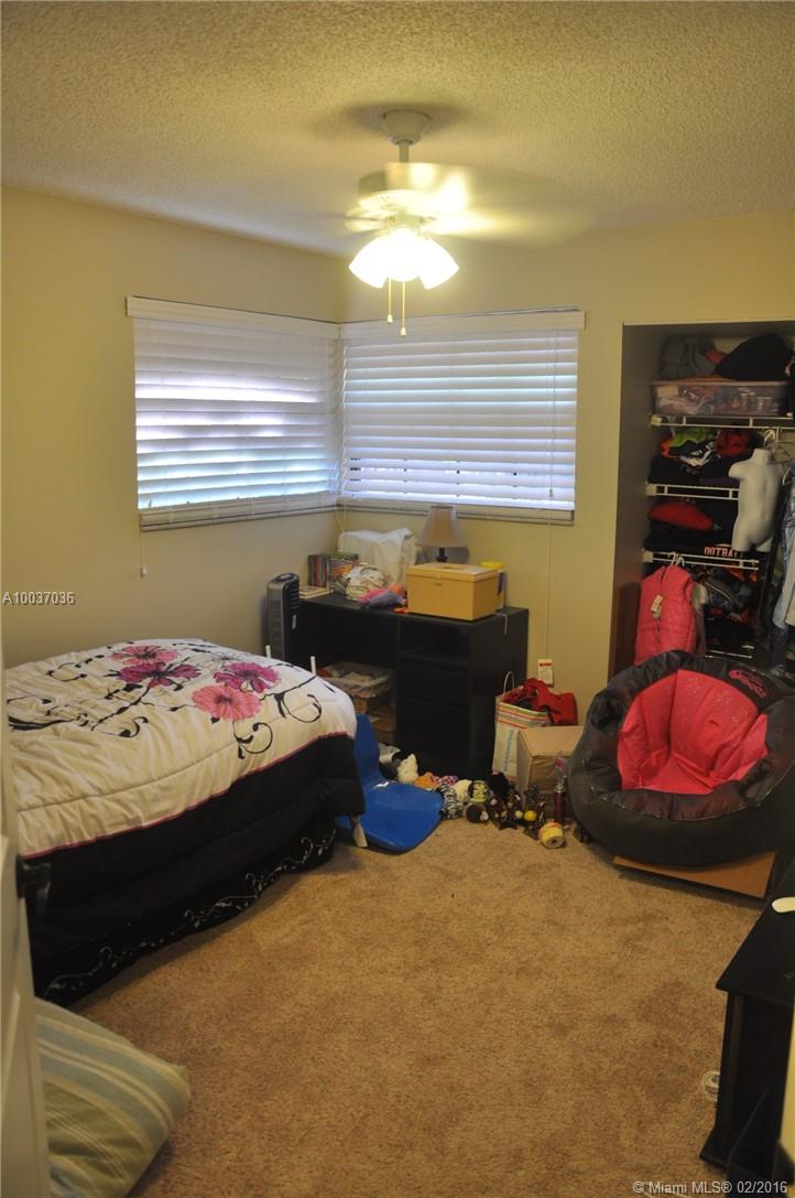 Country Address 102-1 B - Residential