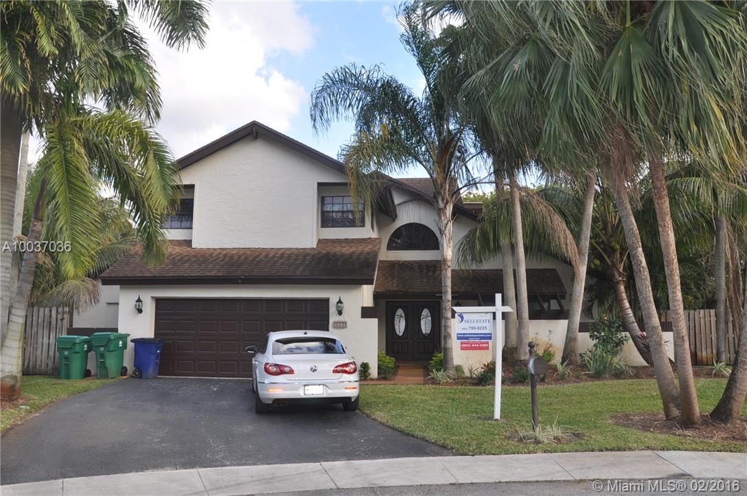 MAGNIFICENT AND SPACIOUS HOME IN A GREAT NEIGHBORHOOD! THIS 5 BED, 3 BATH TWO STORY HOME FEATURES AN UPDATED KITCHEN WITH GRANITE COUNTER-TOPS, STAINLESS STEEL APPLIANCES, HARDWOOD FLOORS, PRIVATE DOWNSTAIRS OFFICE/DEN, SEPARATE FAMILY/LIVING/DINING ROOMS AND A BREAKFAST NOOK! OVER-SIZED BACKYARD WITH  POOL AND JACUZZI, BBQ AREA AND PLENTY OF GREENERY! WALK IN CLOSET IN MASTER WITH UPDATED BATHROOMS! ALL BEDROOMS EXTREMELY SPACIOUS! LOCATED ON A CUL-DE-SAC AWAY FROM TRAFFIC. A MUST SEE, WILL NOT LAST!!!