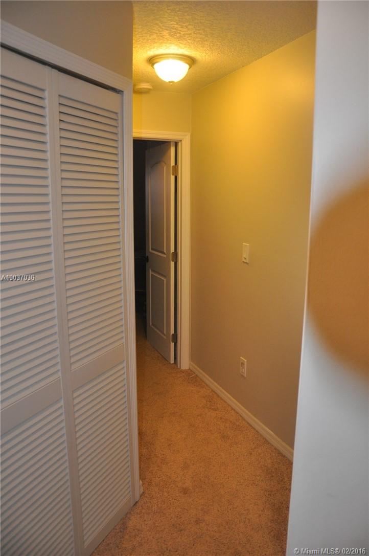 Country Address 102-1 B - Residential
