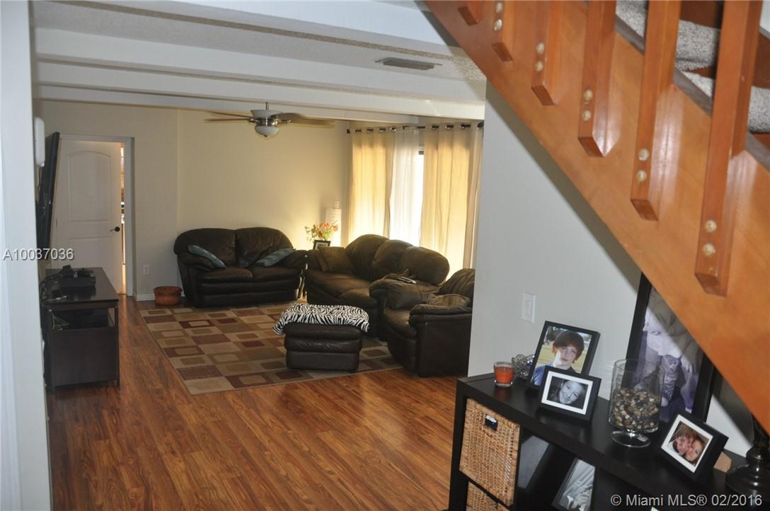 Country Address 102-1 B - Residential