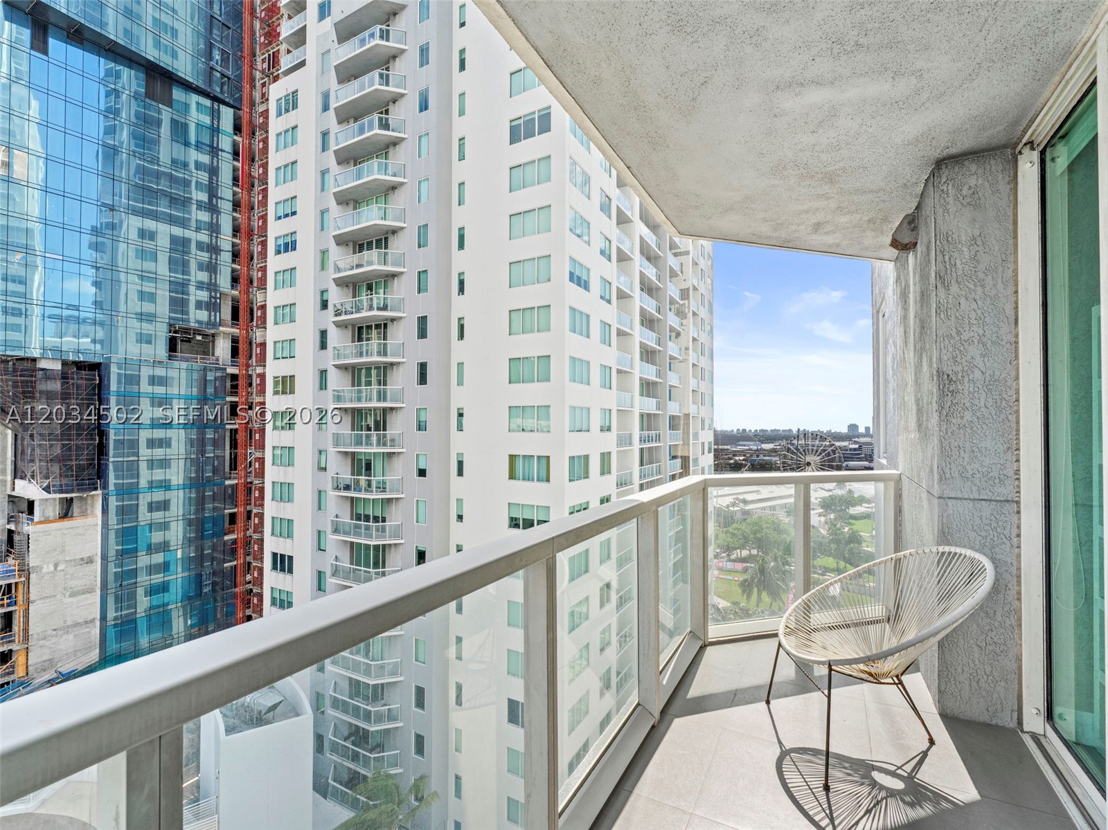 VIZCAYNE SOUTH CONDO - Residential