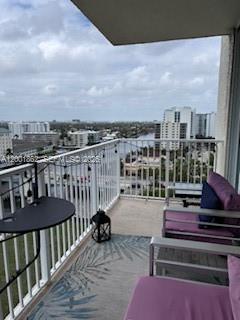 TIDES AT BRIDGESIDE SQUAR - Residential