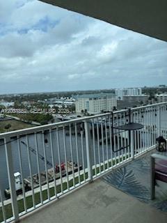 TIDES AT BRIDGESIDE SQUAR - Residential