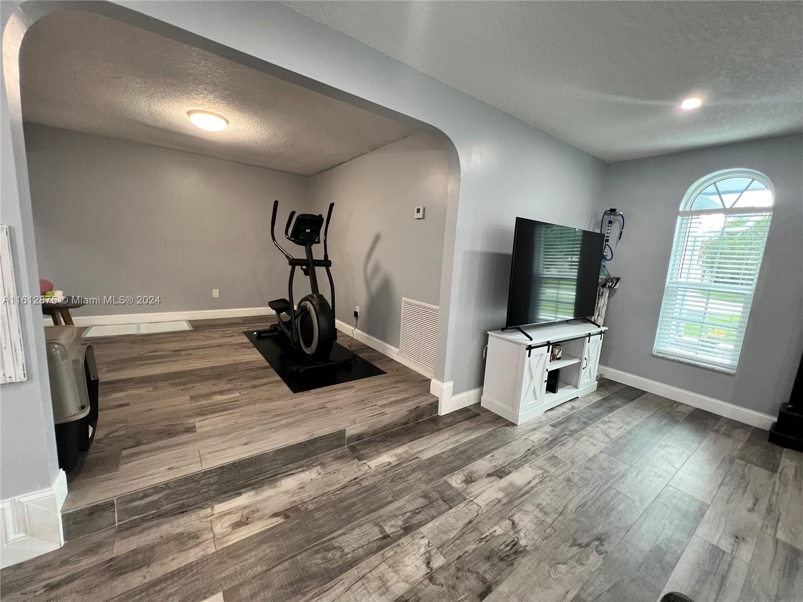 RAMBLEWOOD SOUTH - Residential