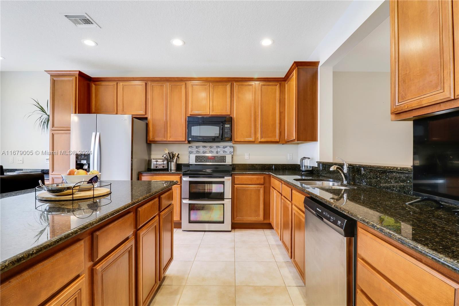 MALLORY CREEK AT ABACOA 2 - Residential Lease