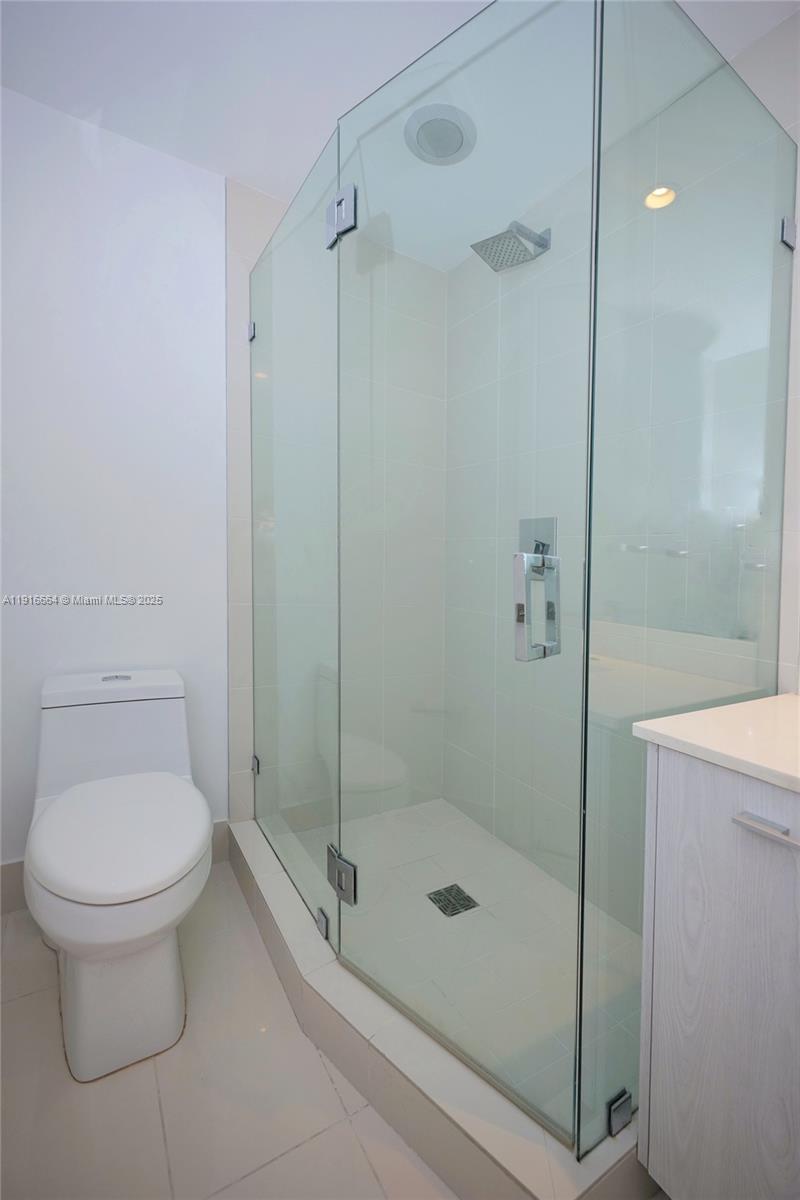 BRICKELL HEIGHTS EAST CON - Residential