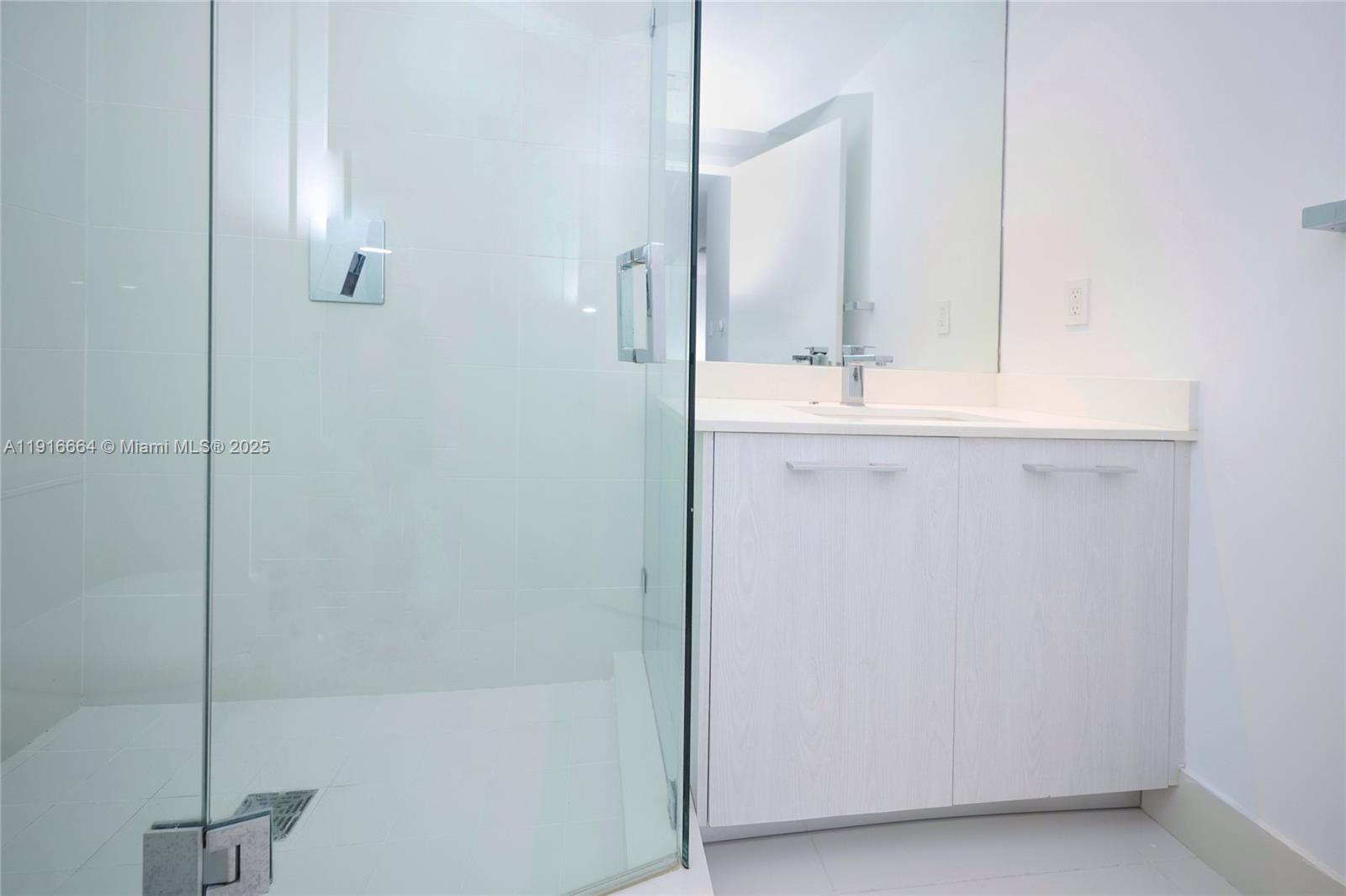 BRICKELL HEIGHTS EAST CON - Residential