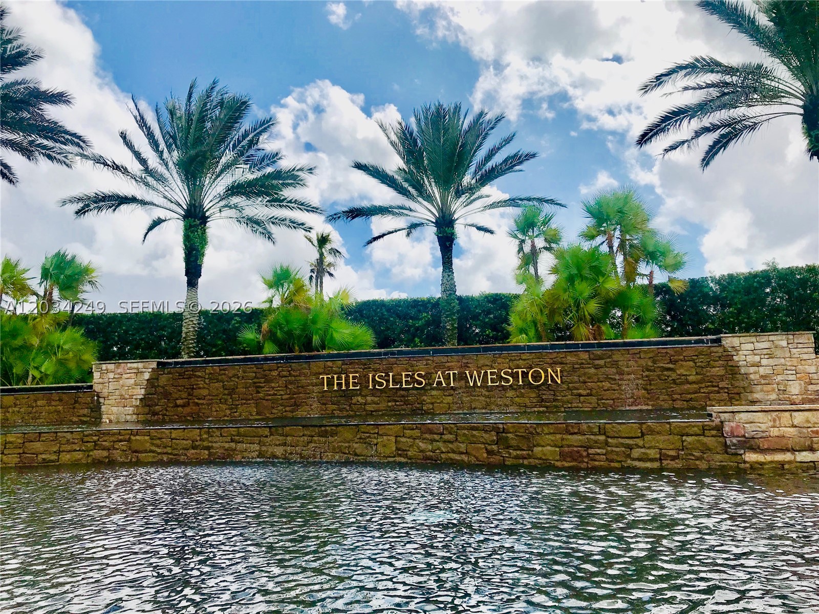 Spectacular One-Story House with Open Floor Plan in The Exclusive Isles at Weston Community. Schools Assigned Rated A+++ within walking distance. the community is gated with 24hr Security, offer Cable, and High-Speed Internet, all of these is Included at no extra charge. Enjoy Amenities like Modern Clubhouse, two swimming Pools, New Gym, Social Room, Playground, Indoor Kids Playroom, Volleyball, and Basketball Court. Scroll down on public websites to contact the Listing Agent directly for your showing appointment!