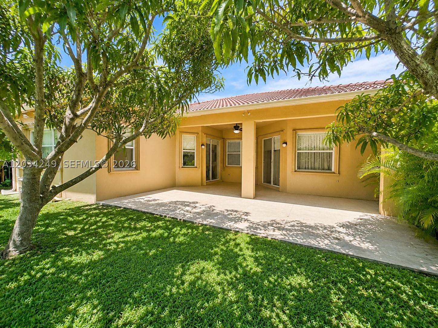 ISLES AT WESTON - Residential Lease