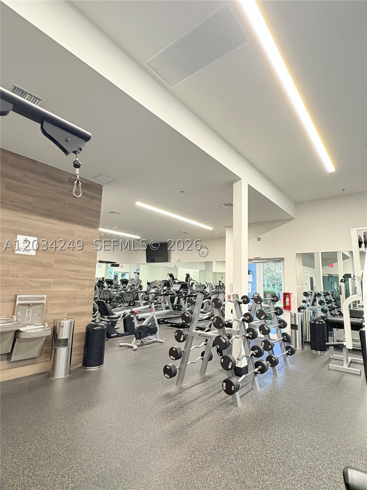 ISLES AT WESTON - Residential Lease