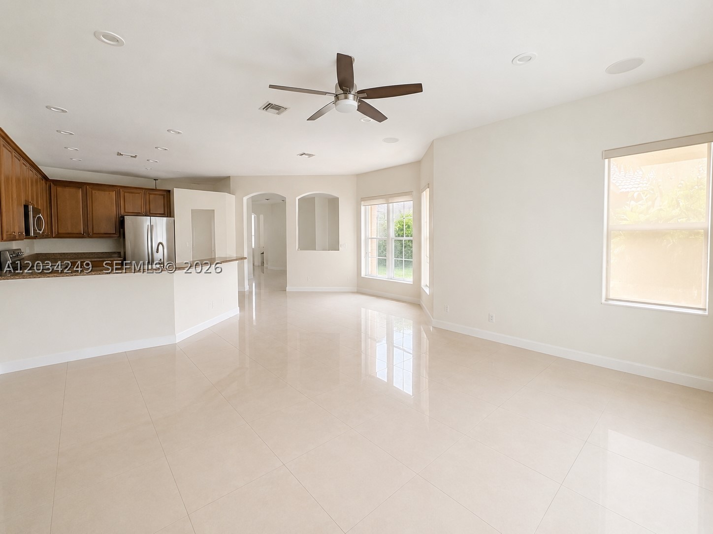ISLES AT WESTON - Residential Lease