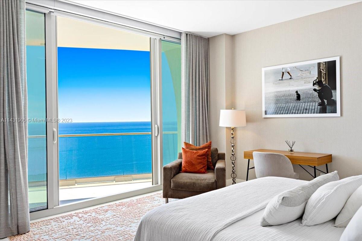 JADE SIGNATURE CONDO - Residential