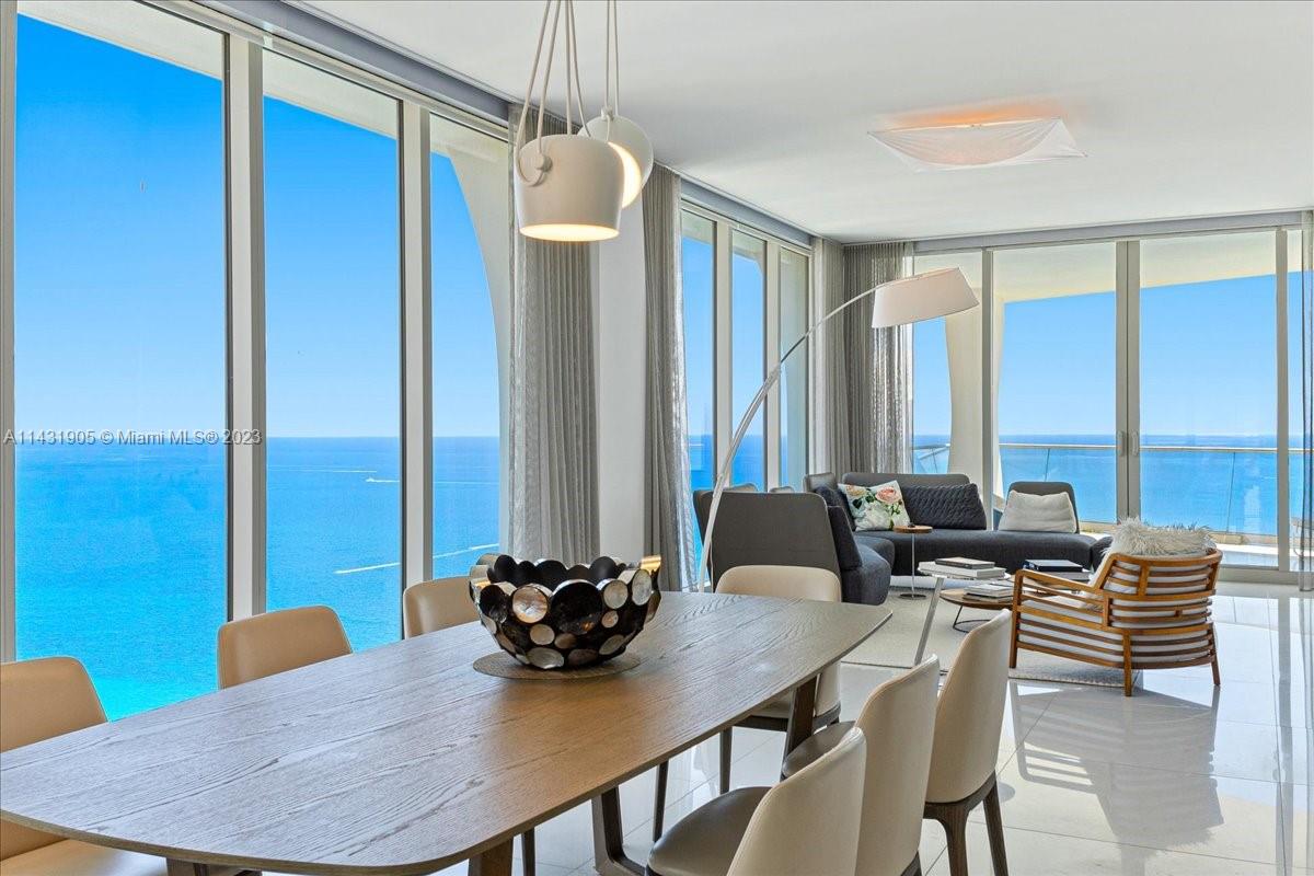 JADE SIGNATURE CONDO - Residential
