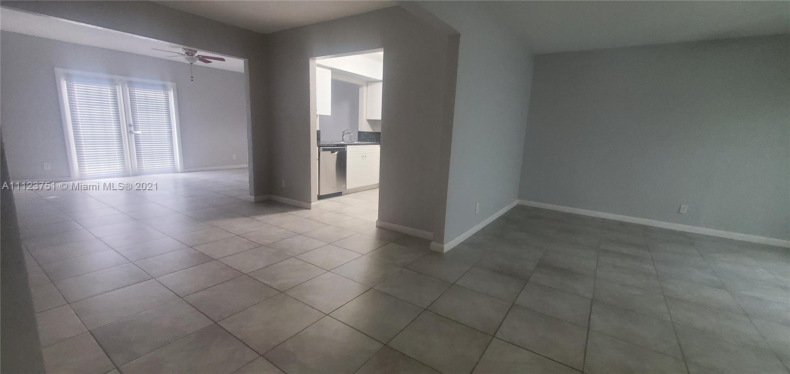 VISTA GARDENS SEC 1 - Residential Lease