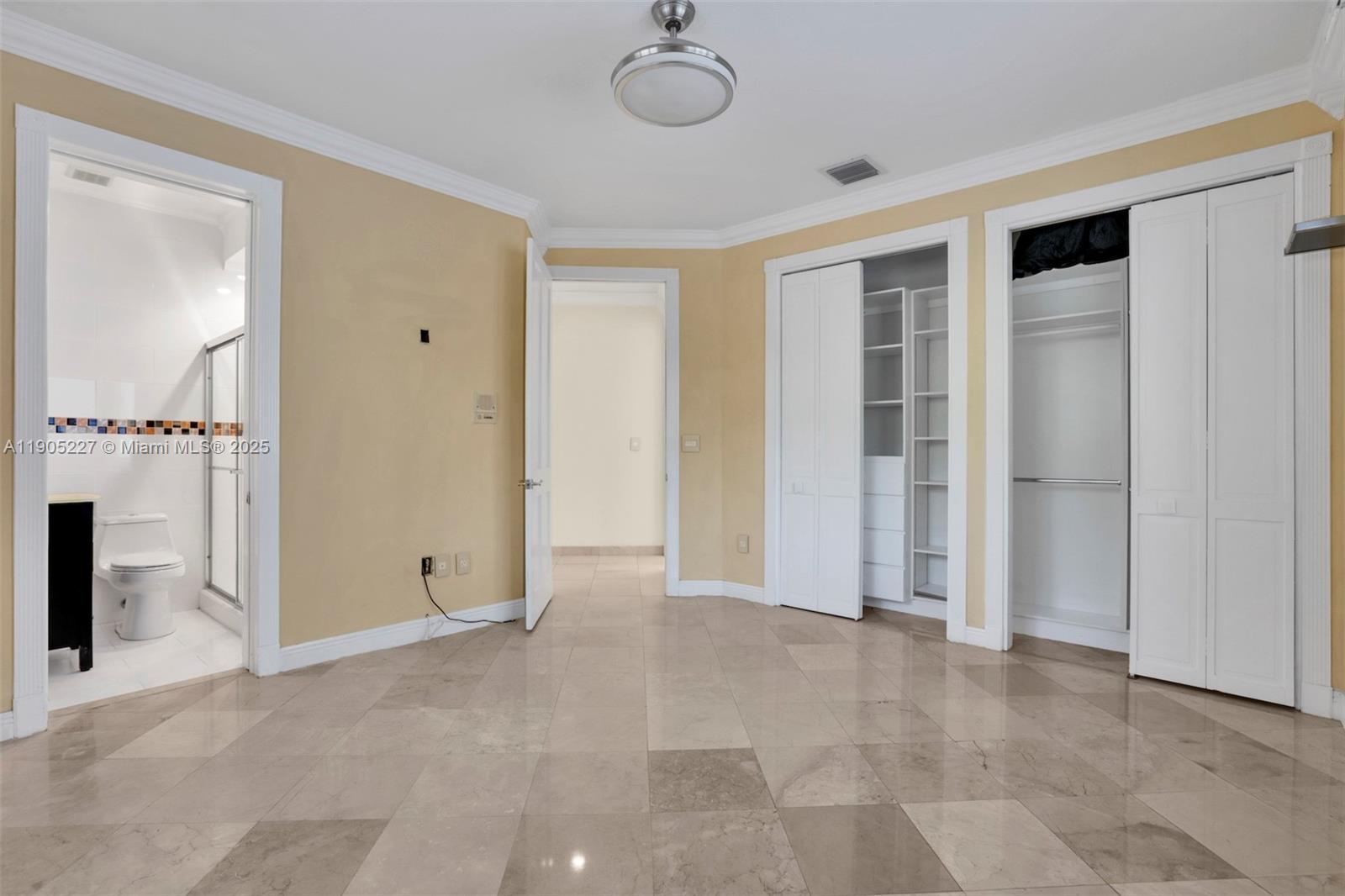 4TH ADDN TO ROYAL OAKS - Residential