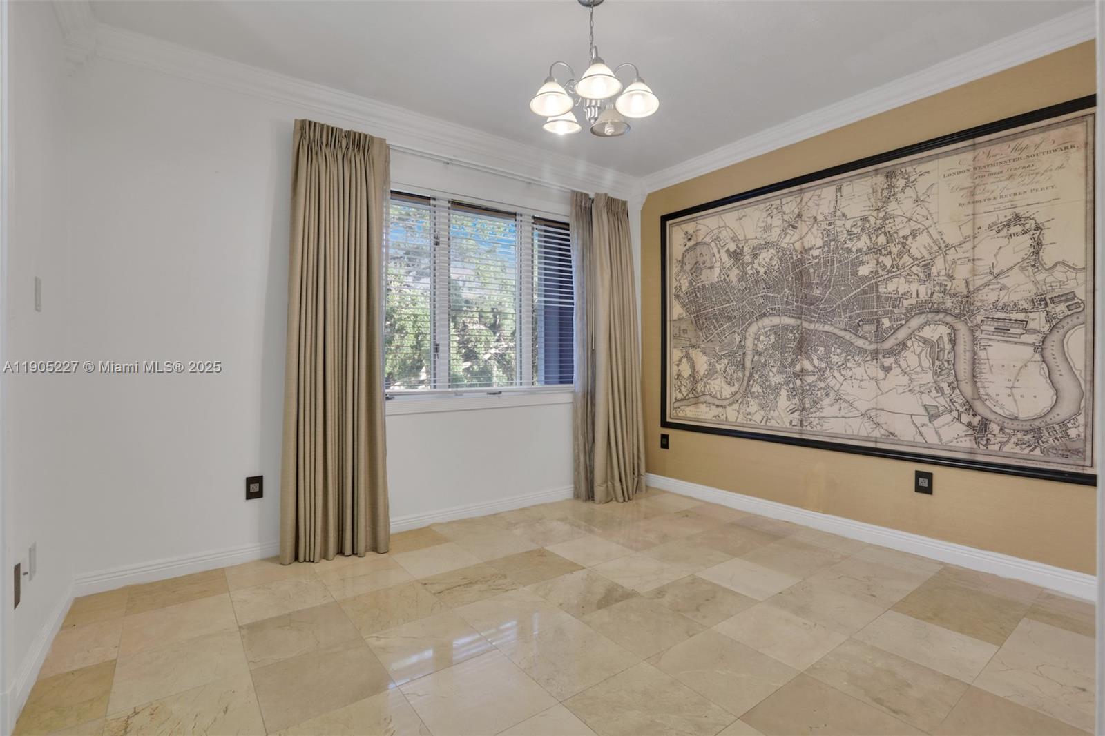 4TH ADDN TO ROYAL OAKS - Residential