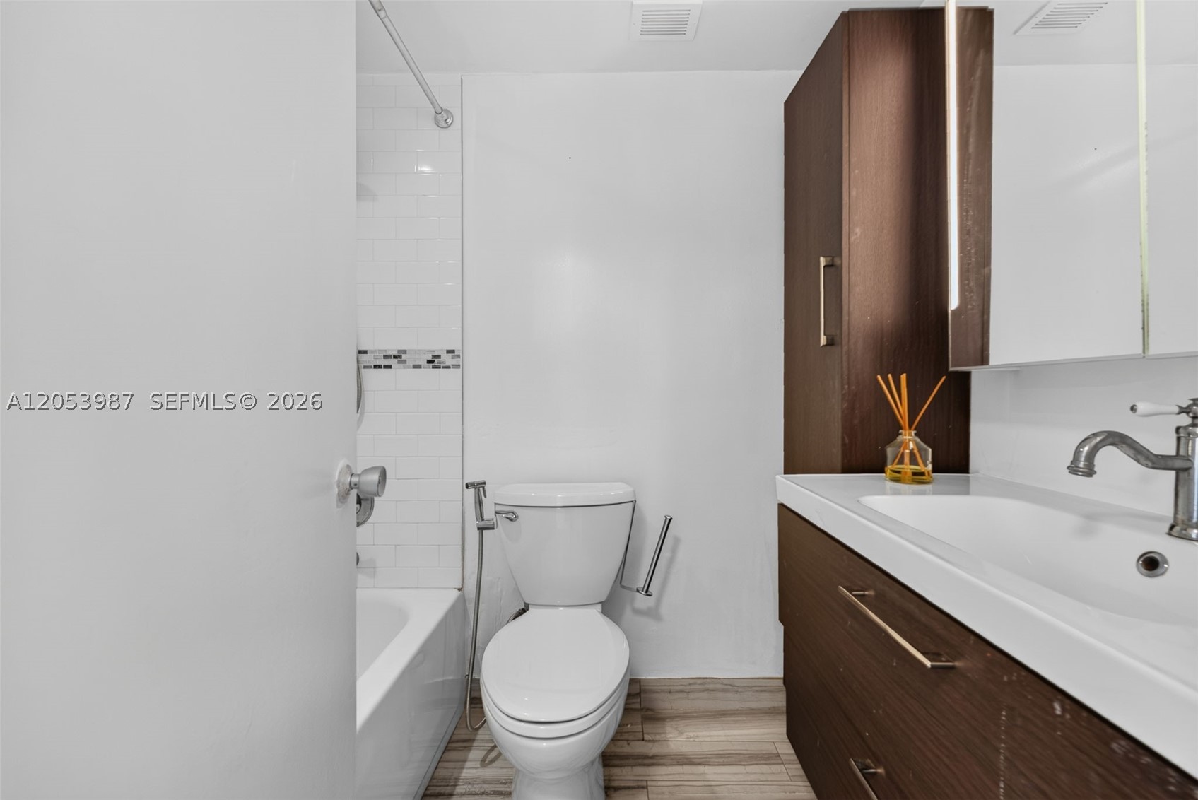 PARKVIEW POINT CONDO - Residential