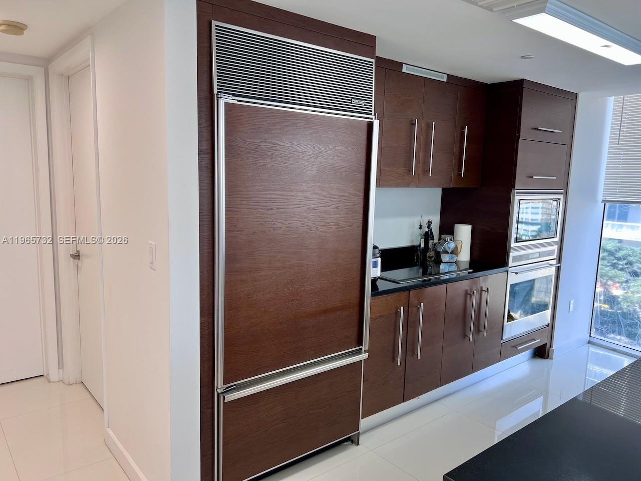 ICON BRICKELL CONDO NO 1 - Residential