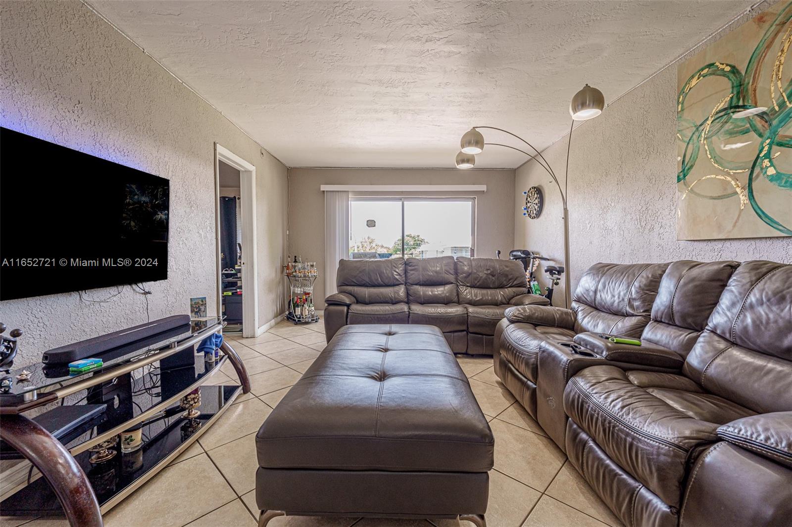 VILLAGE AT DADELAND - Residential Lease