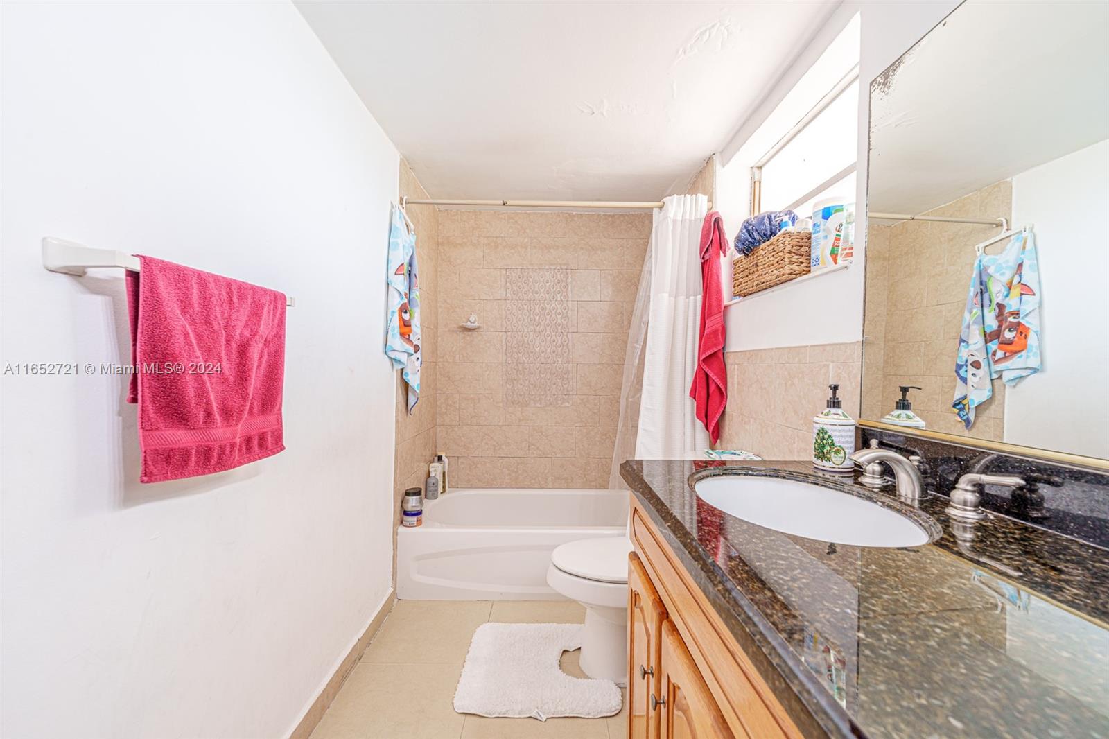 VILLAGE AT DADELAND - Residential Lease