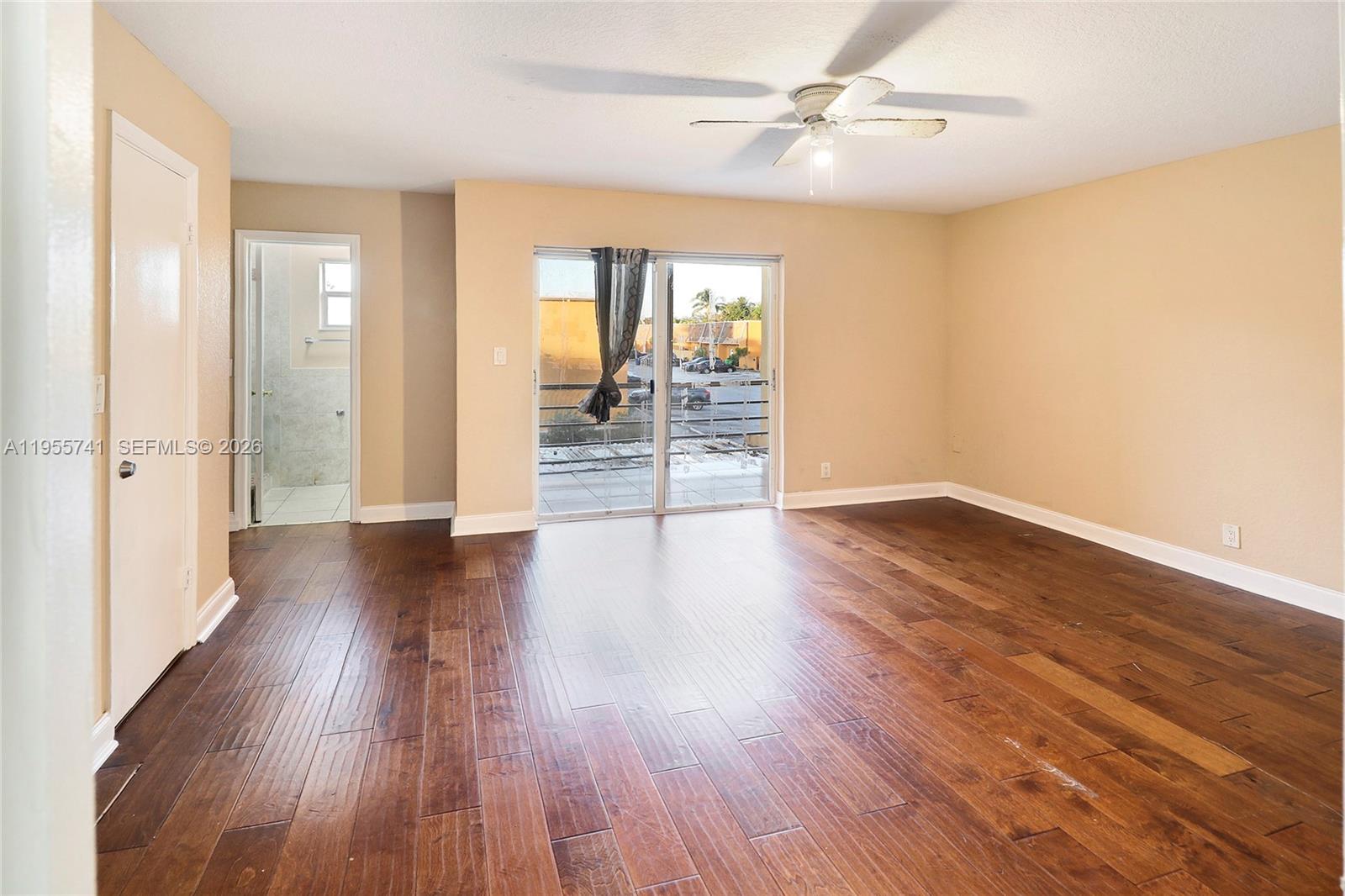 SUNRISE TOWNE PREFERRED 4 - Residential