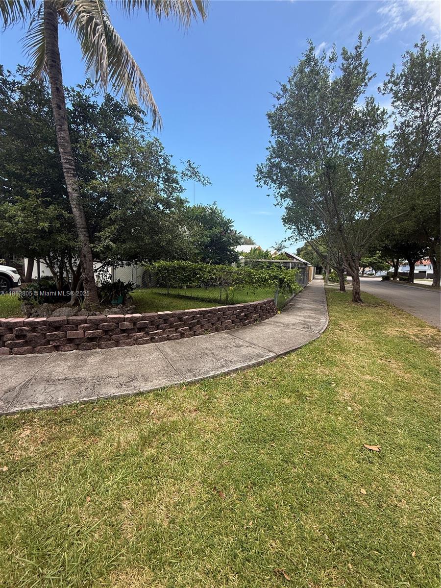 SWEETWATER GARDENS AMD PL - Residential